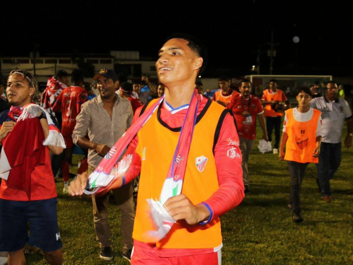 ¡Fiesta total! Así celebró Estrella Roja su histórico ascenso a la Liga Nacional​​​​​