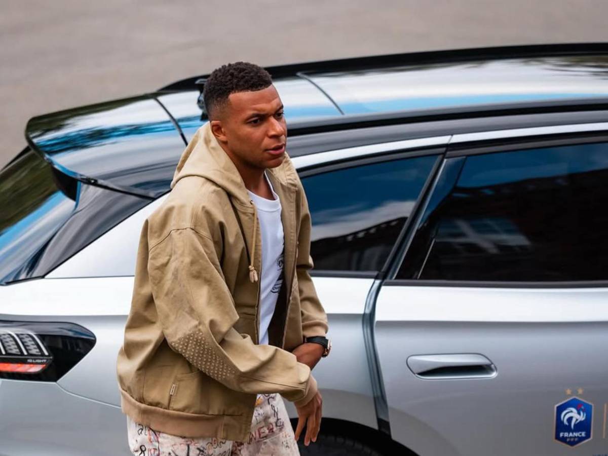 Mbappé es atacado por rapero y el francés responde: No tiene ni un centavo
