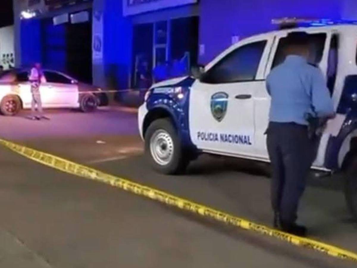 Las tiernas palabras del esposo de Andrea López, cajera asesinada por obsesionado guardia