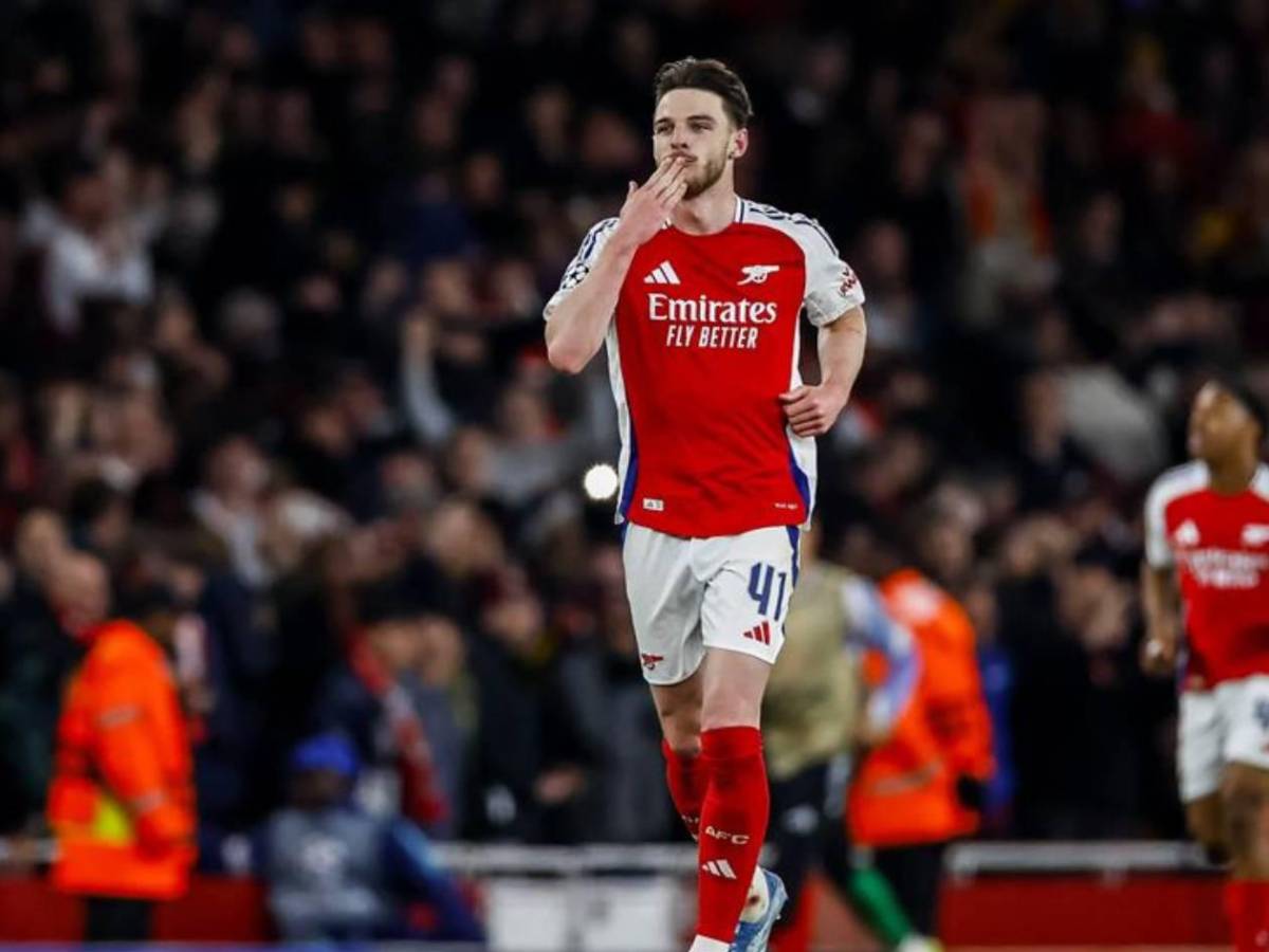 Declan Rice defiende a su esposa tras recibir ataques y ella toma decisión