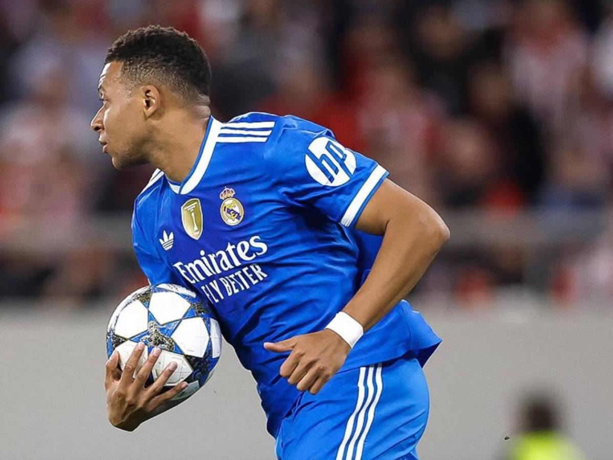 Pelea de Mbappé en Real Madrid, sus compañeros se rebelan y el club toma decisión