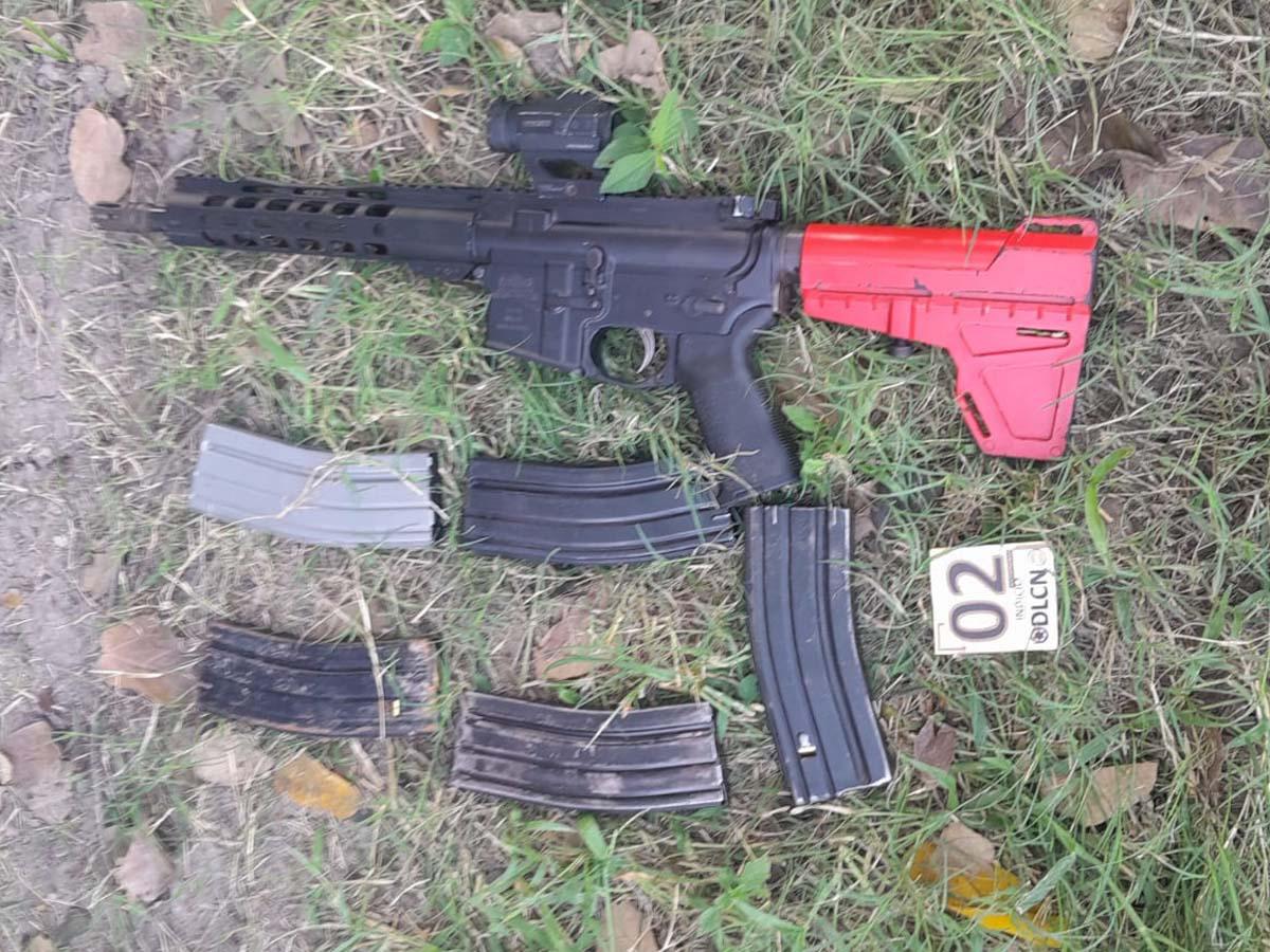 Capturan a cinco miembros de la MS-13 en Baracoa, Cortés; les decomisan un arsenal