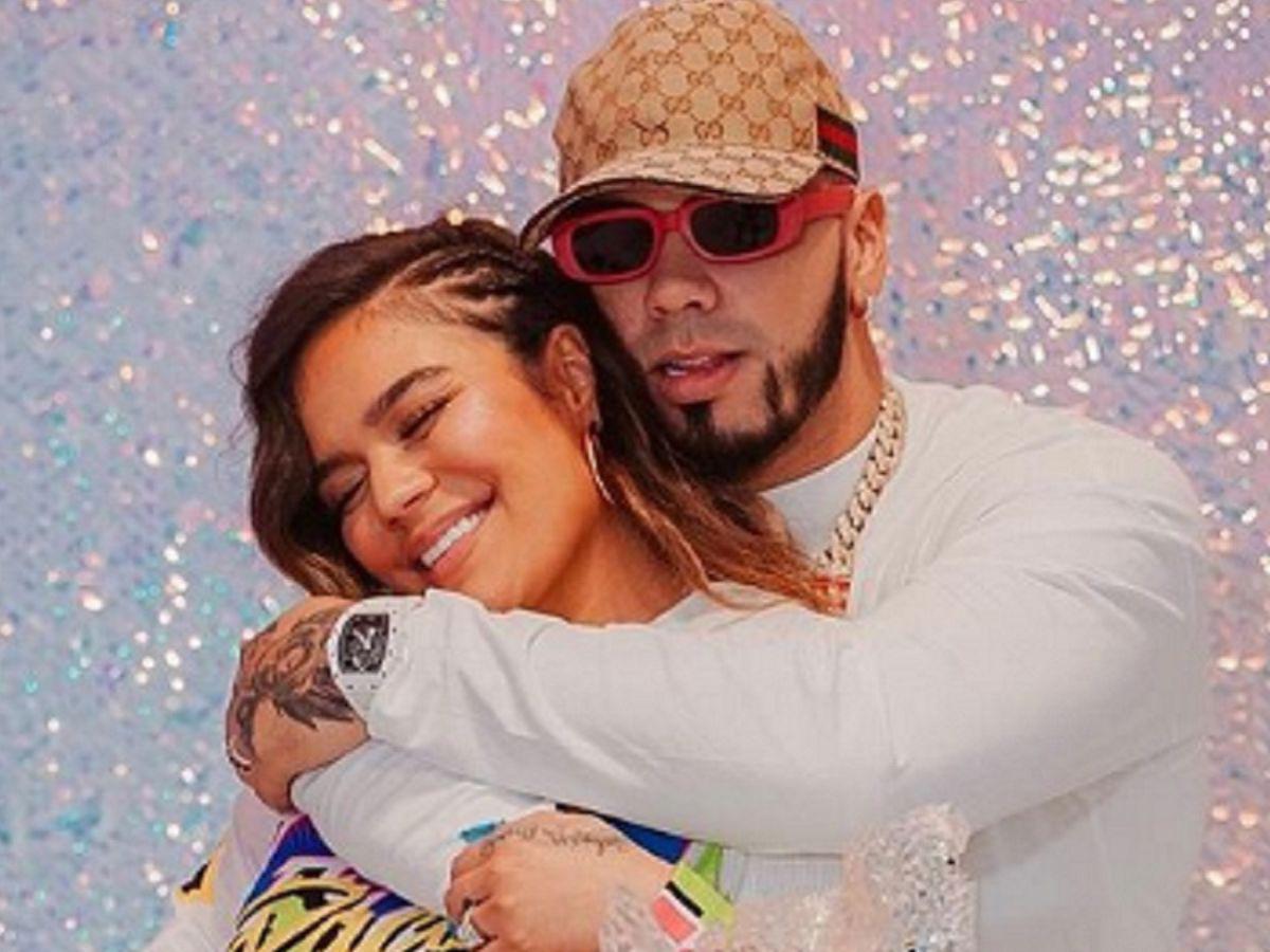 Anuel AA “duerme” junto a Karol G y las redes sociales explotan