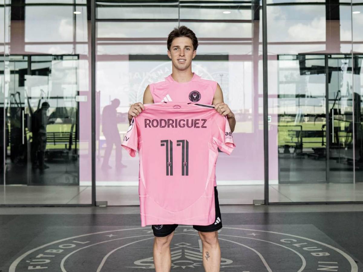 Otra salida del City, Liverpool cierra acuerdo, refuerzo del Barça y 'fichaje' a Messi