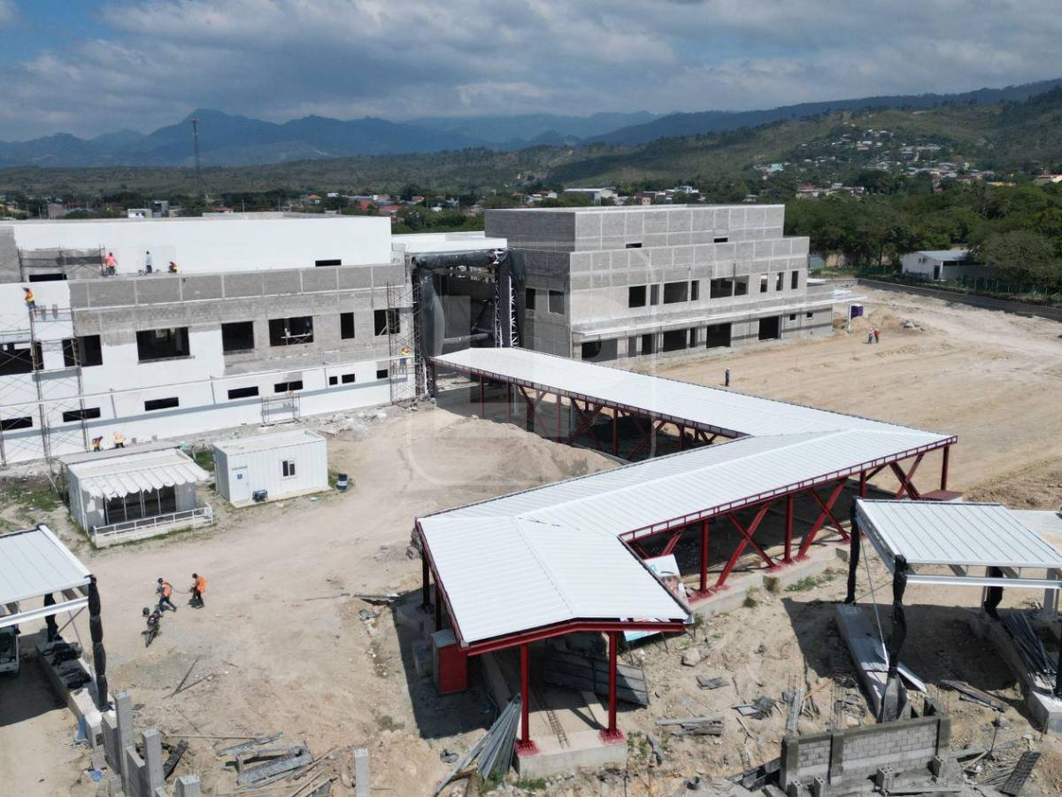 L4,662 millones cuestan hospitales suspendidos de Santa Bárbara, Ocotepeque y Salamá