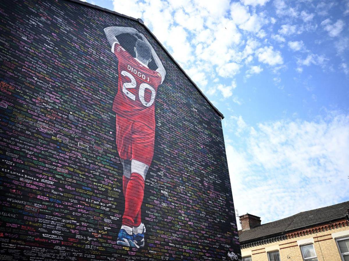 El impresionante homenaje a Diogo Jota y su hermano en Anfield