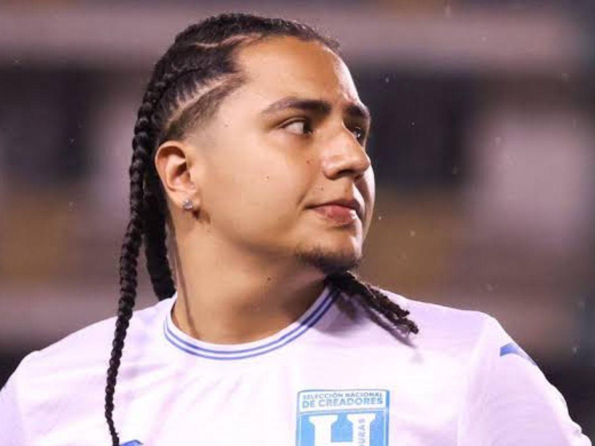 Emma Coronel sorprende a Davis Flow con inesperado regalo