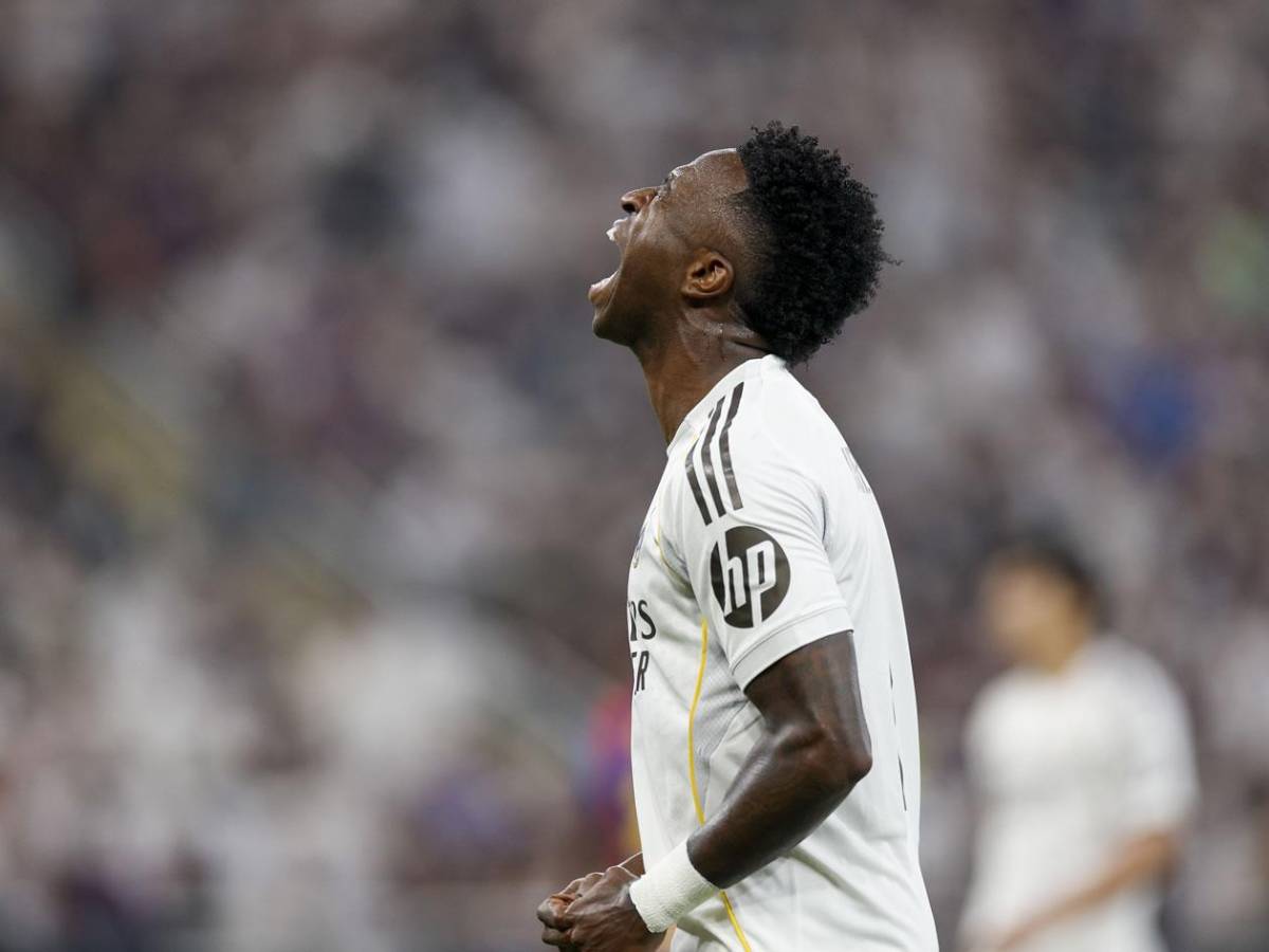 Barcelona festeja la Supercopa, el culpable de derrota del Real Madrid y burla de Raphinha