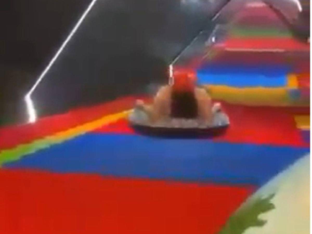 Diversión termina en tragedia: joven muere tras lanzarse por tobogán