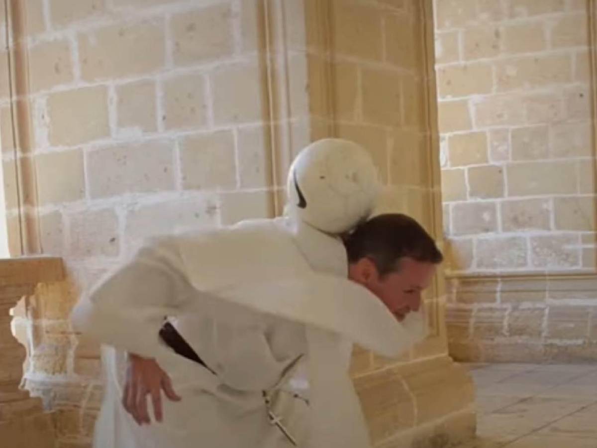 Ganaba un dineral, dejó el fútbol y sorprendió al convertirse en sacerdote