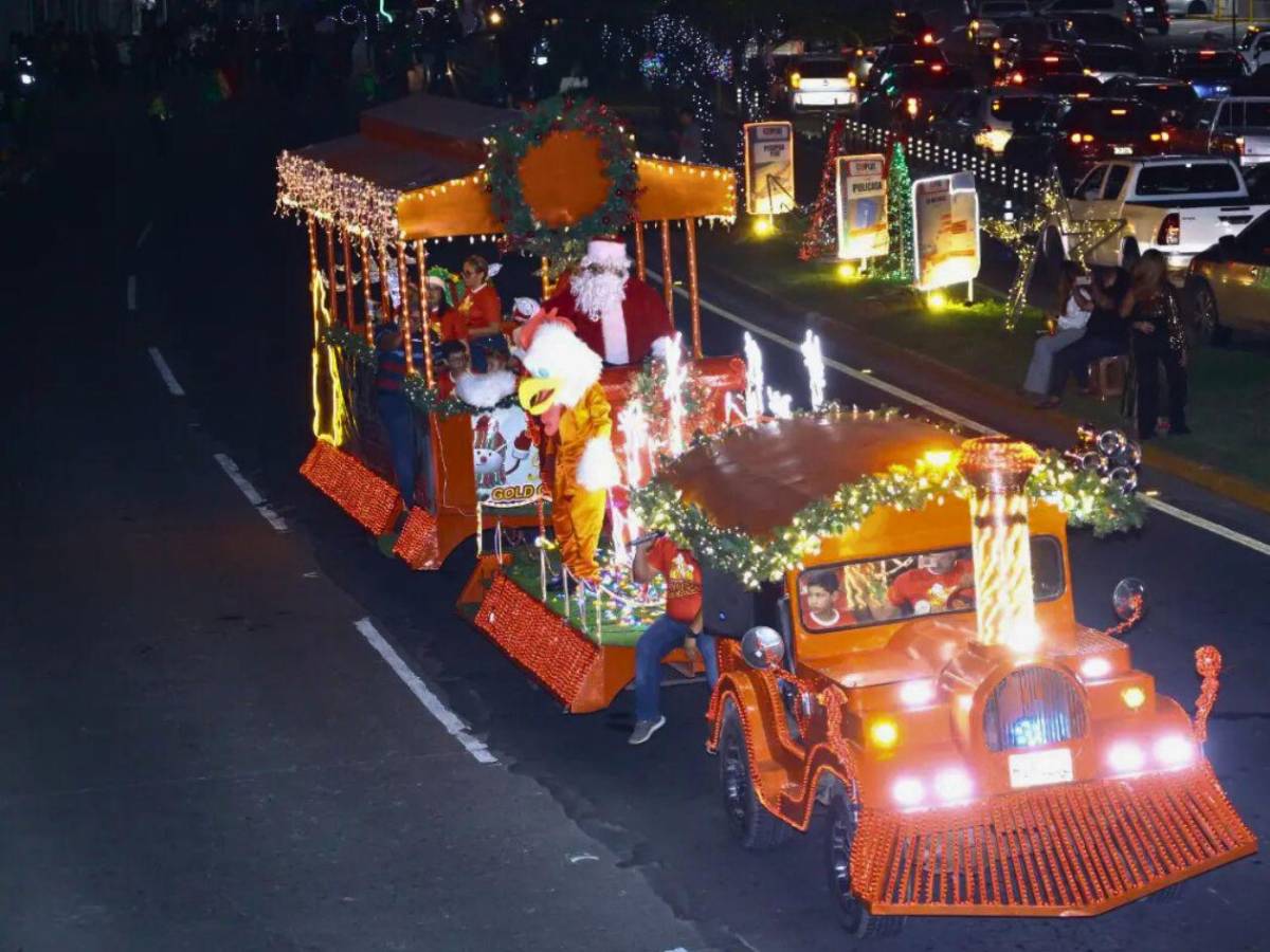 Luces, música y tradición, así se vive la Navidad en SPS