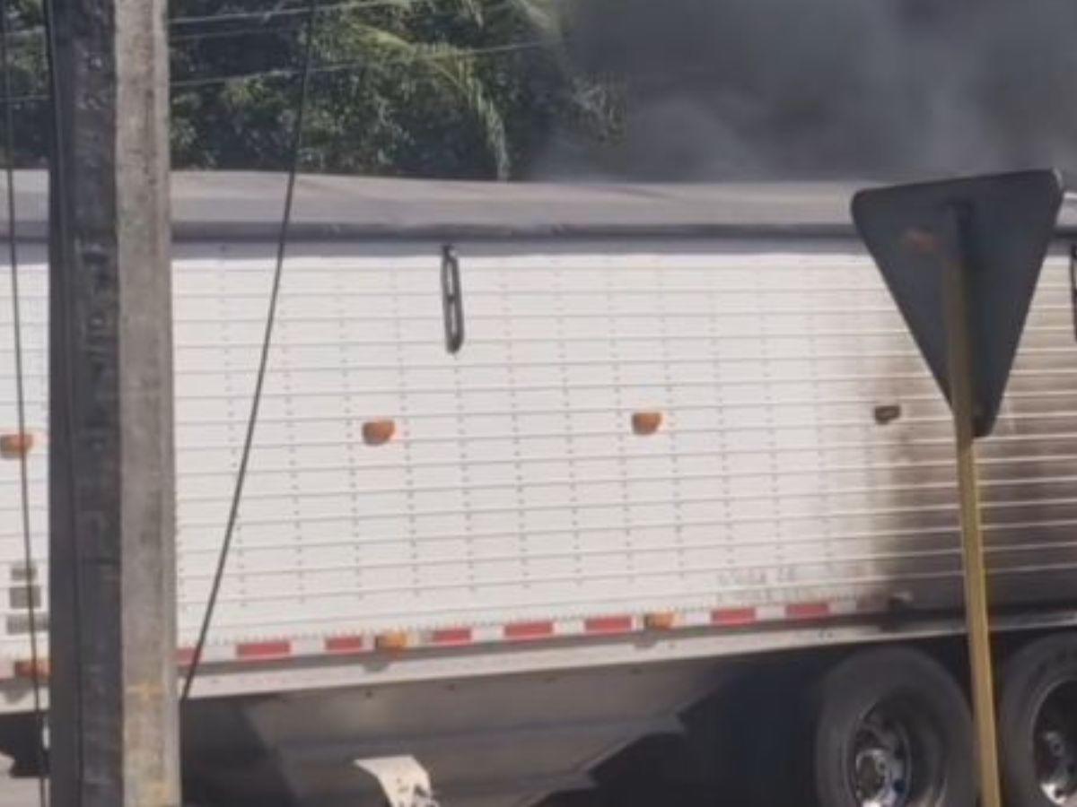 Incendian rastra durante protesta de socios de Koriun en Choloma