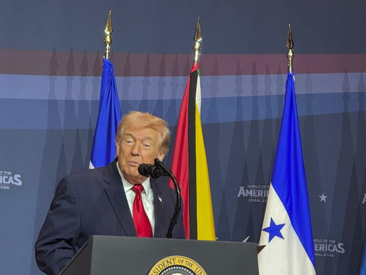 Asfura y Bukele, entre los primeros en llegar a la cumbre de Trump en Miami