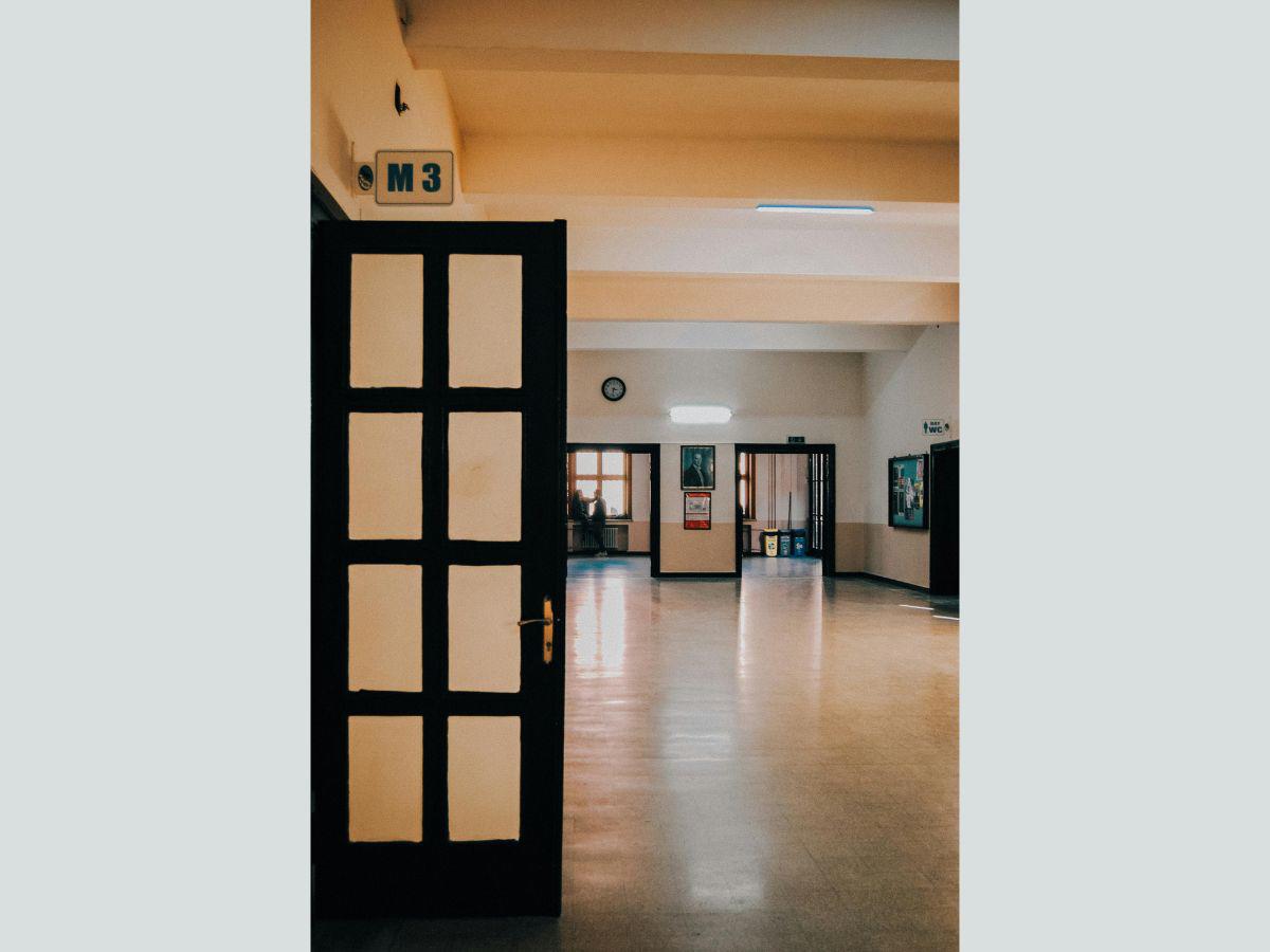 Tiroteo en una escuela deja tres estudiantes muertos y siete heridos
