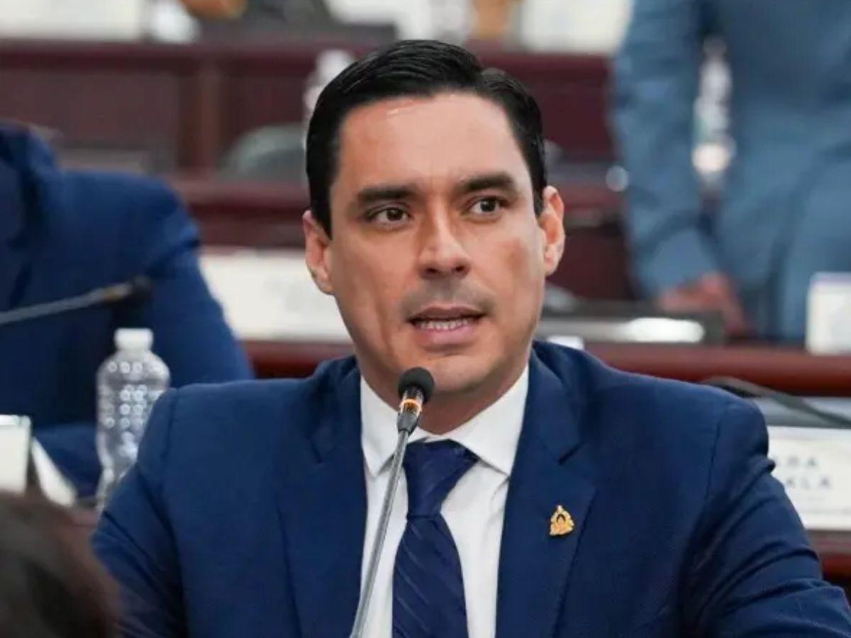 Viene a fortalecer al Partido Nacional: Kilvett Bertrand sobre el regreso de JOH a Honduras