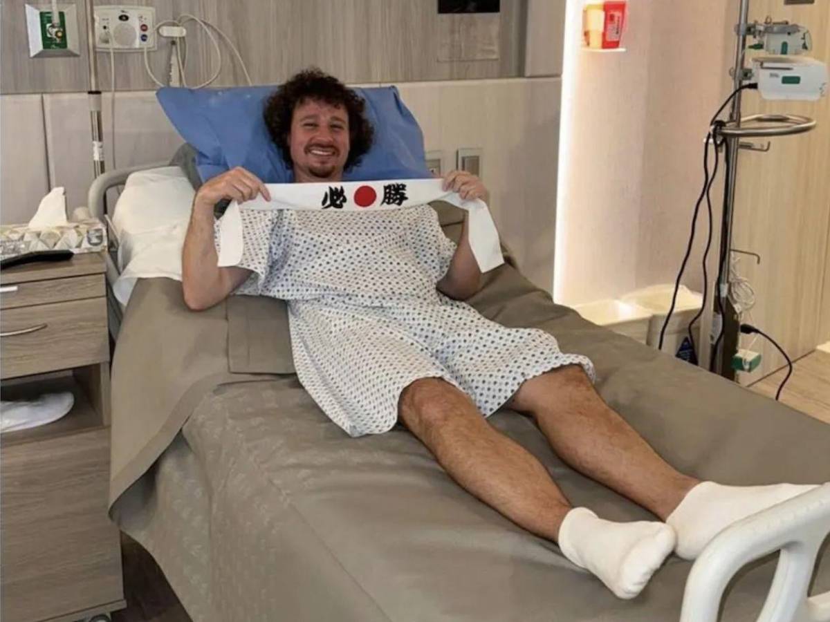 Luisito Comunica muestra progreso después de ser hospitalizado de emergencia