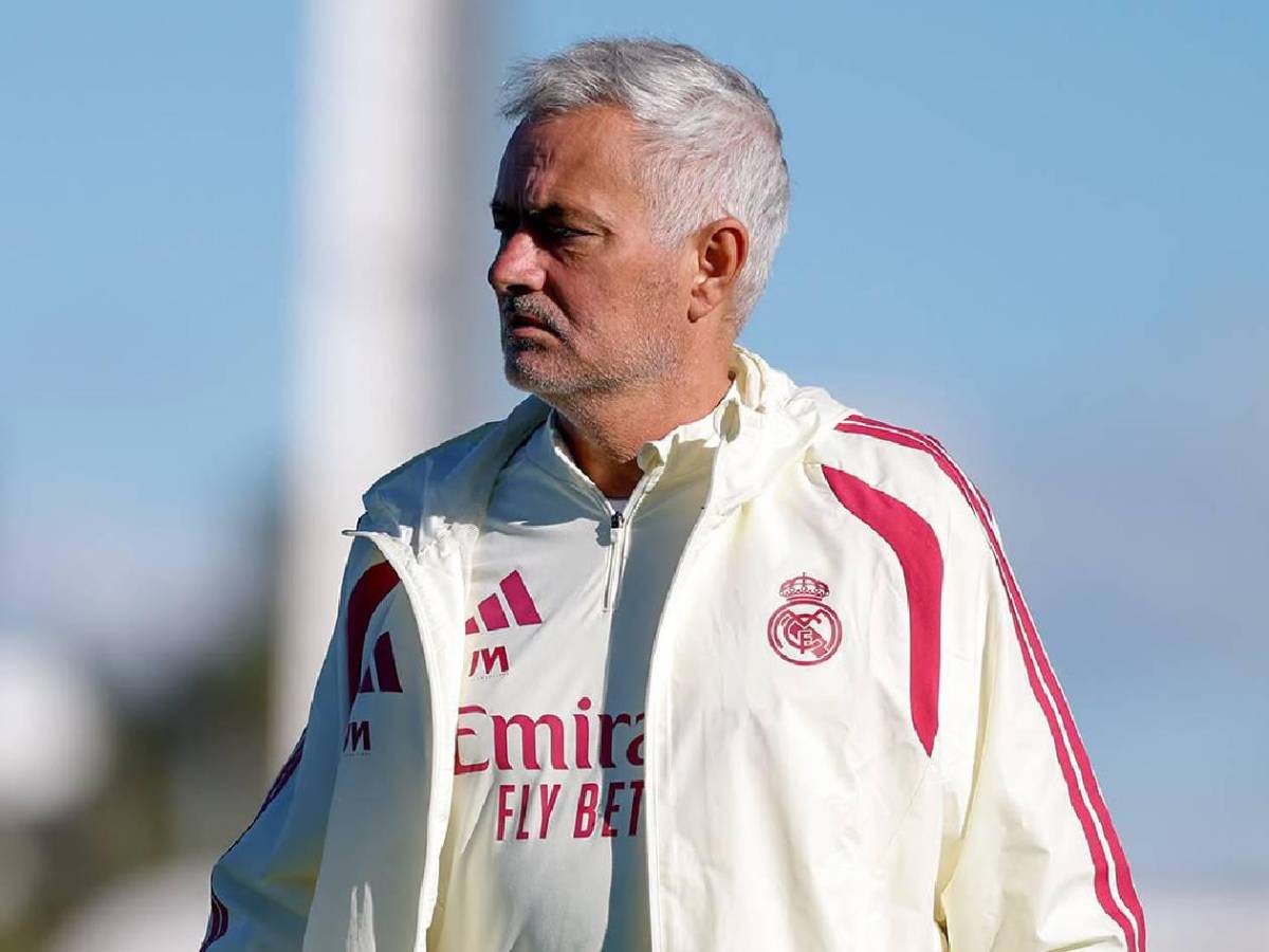 ¡Bomba en Real Madrid! Florentino tendría nuevo DT si Mourinho cae
