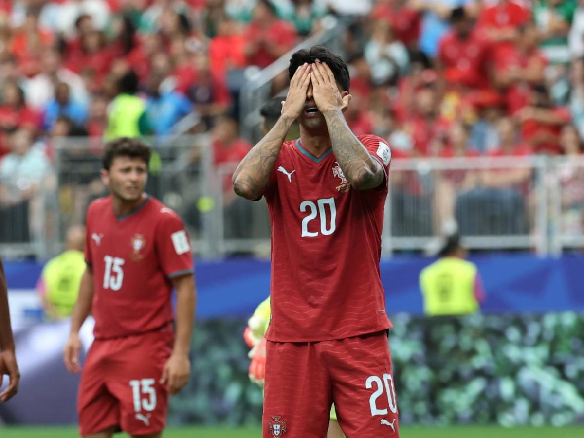 Cristiano Ronaldo molesto y compañeros se le rebelan; ayuda a Portugal y sorpresa con el MVP