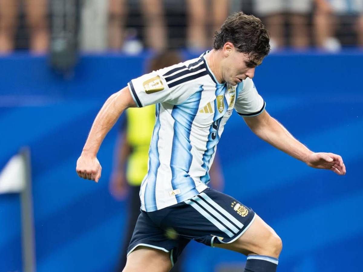 Atlético y Arsenal llegan a un acuerdo por Julián Álvarez: El argentino toma decisión