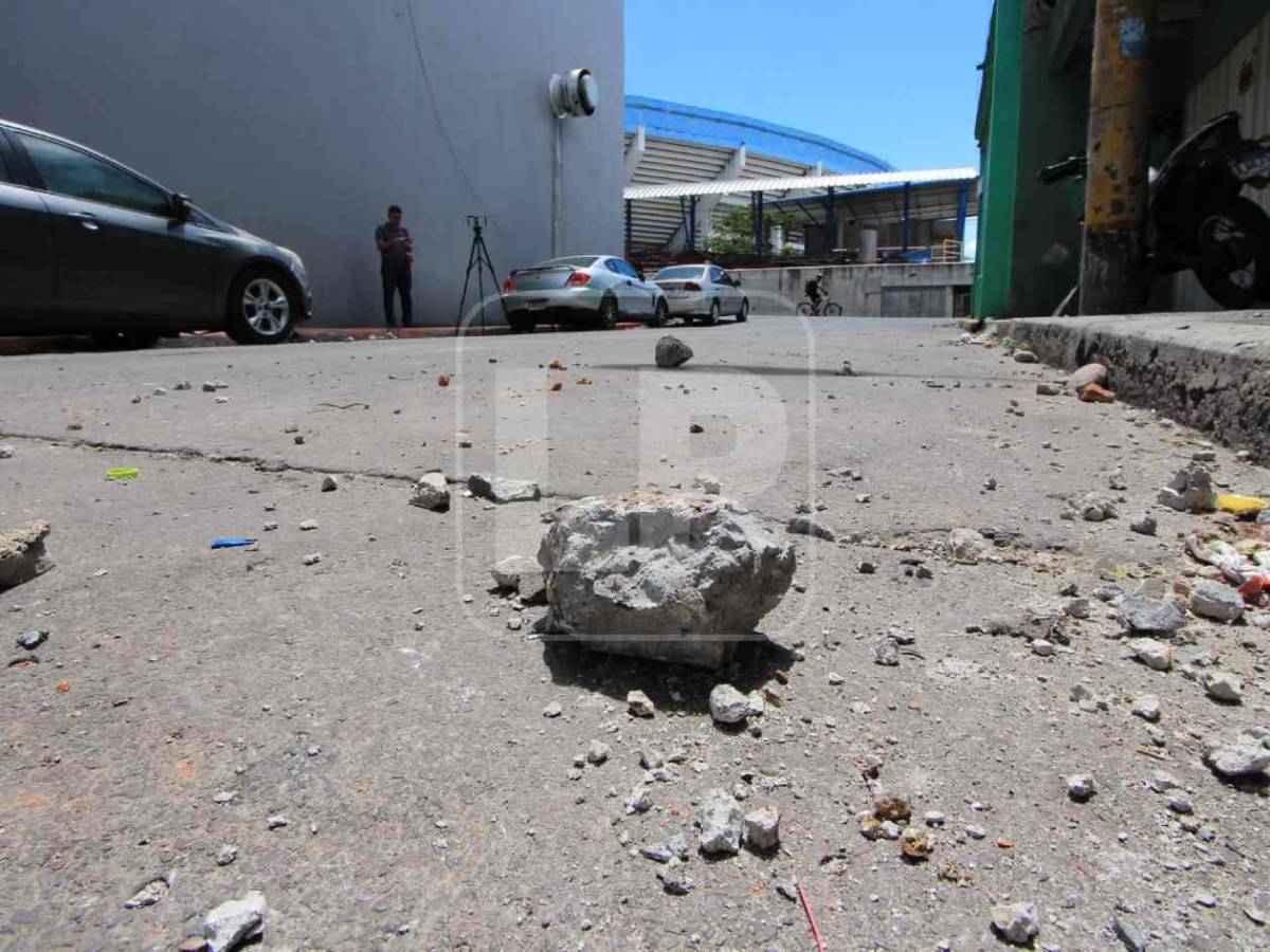 Devastación en el Nacional: Así lucen las calles tras disturbios en Motagua-Olimpia