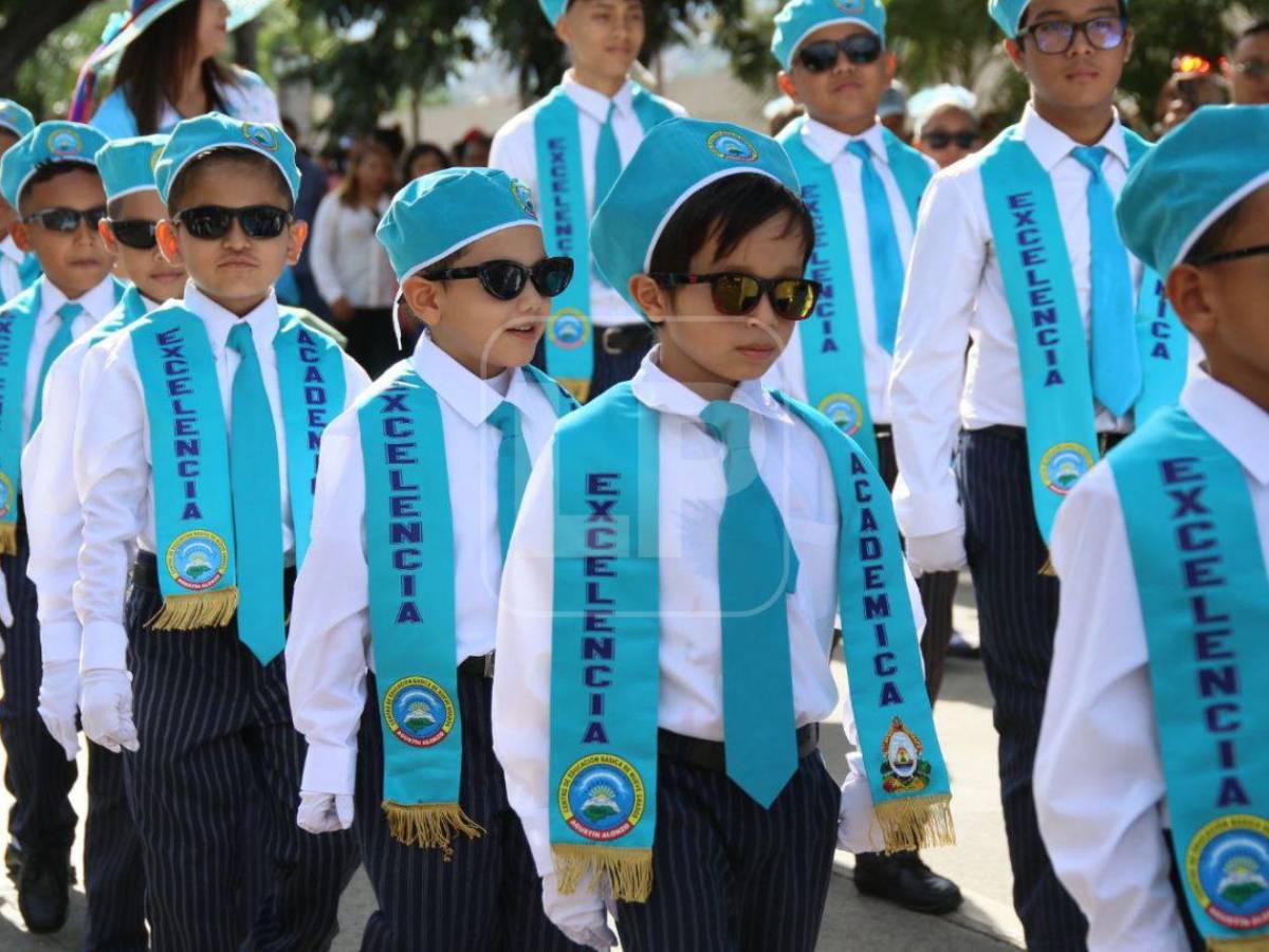 Tegucigalpa: las imágenes más destacadas que dejaron los desfiles de este sábado