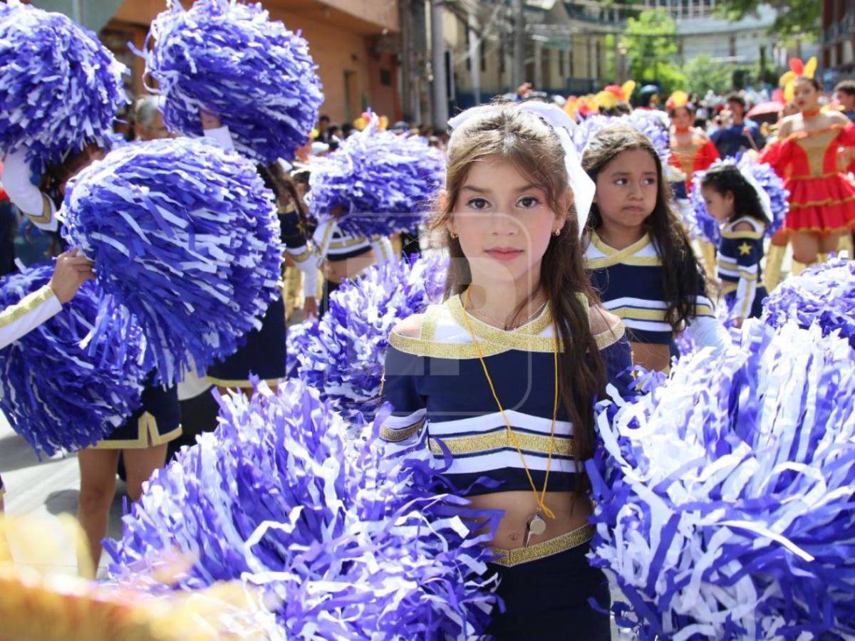 Tegucigalpa: las imágenes más destacadas que dejaron los desfiles de este sábado