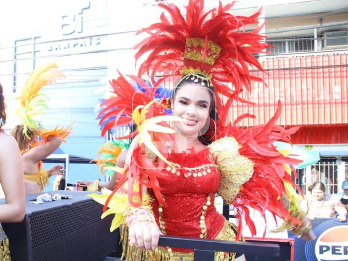 Carrozas, música y baile: así se vive el gran cierre de la Feria Isidra en La Ceiba