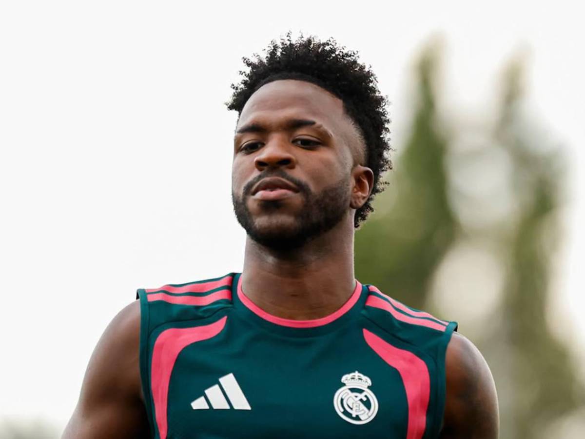 Vinicius se une: Revuelo por su retoque, petición al Real Madrid y salida de jugador