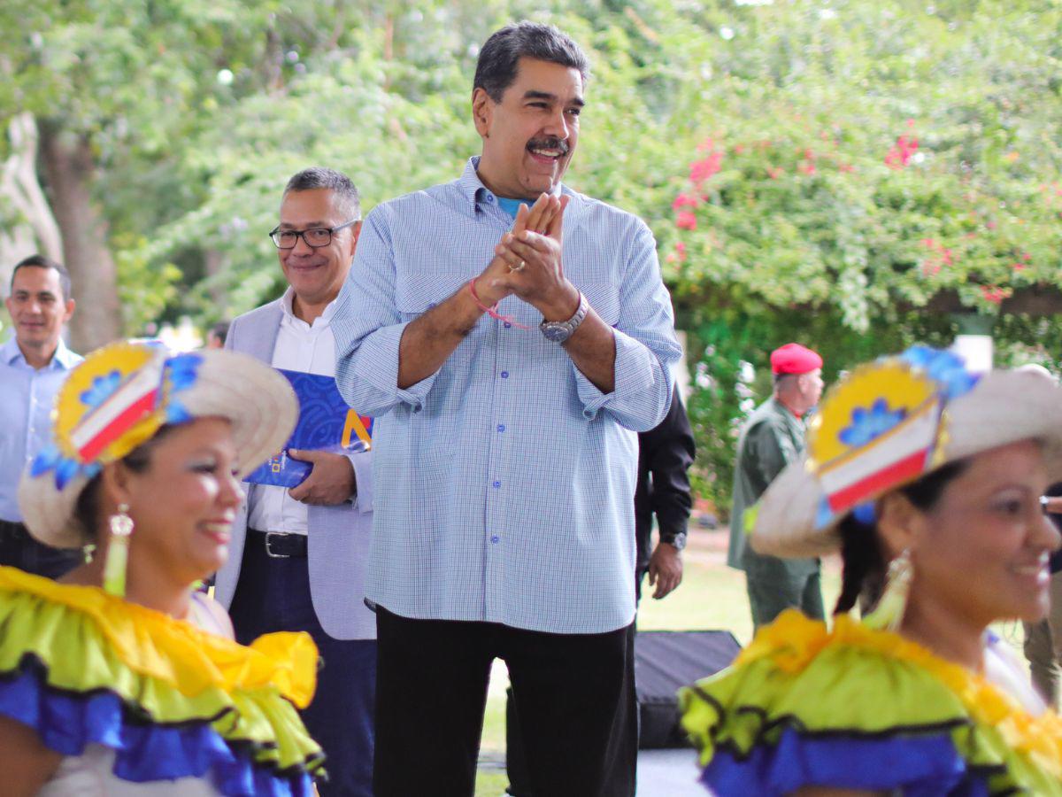 Maduro denuncia recolección de fondos en el exterior para atentados en Venezuela