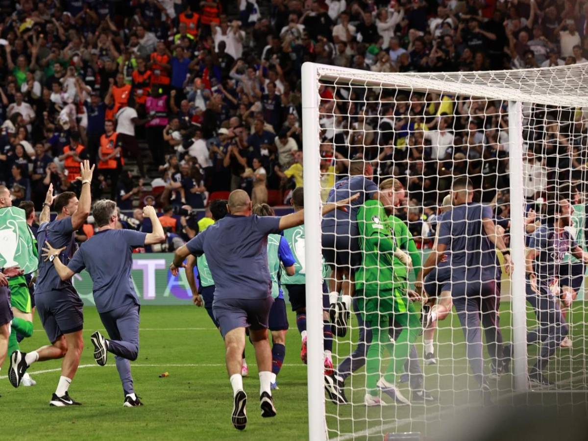 Indignación en Arsenal, PSG celebra, sorpresa con MVP y lo que pasó con el villano