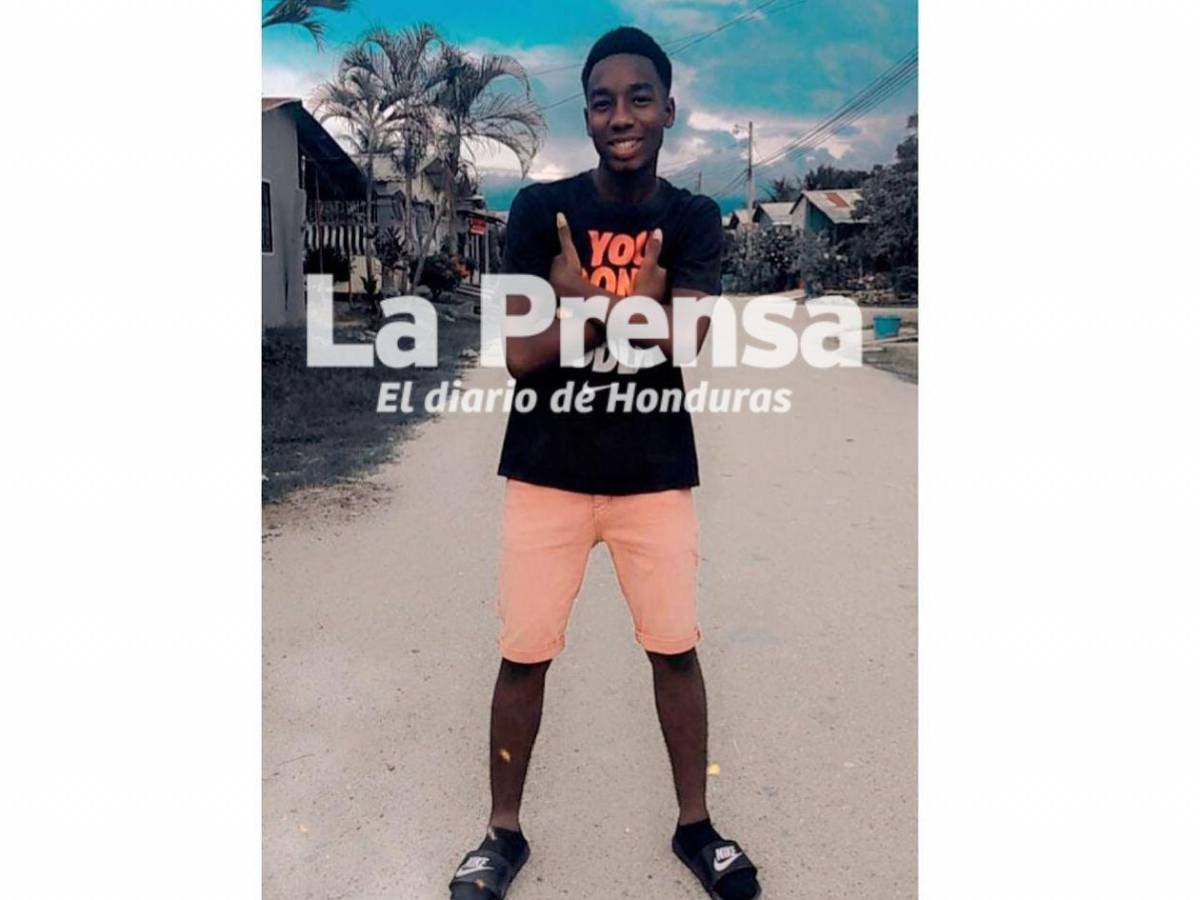 Muere futbolista haciendo piques en moto en la 33 calle de SPS