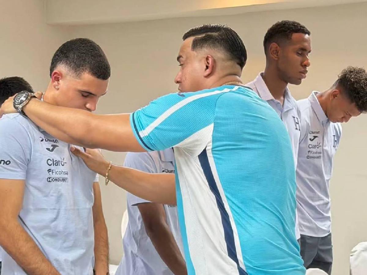 Pastor sorprende a seleccionados de Honduras y anuncia profecía