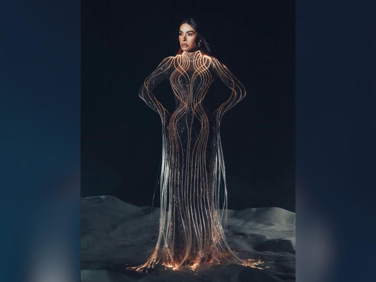 Galilea Montijo impacta con vestido con microcristales y luz led en La Casa de los Famosos México