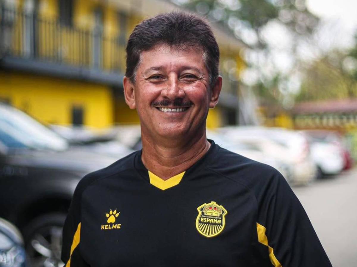 Jeaustin Campos destapa razón de su renuncia al Real España: desgarradoras palabras