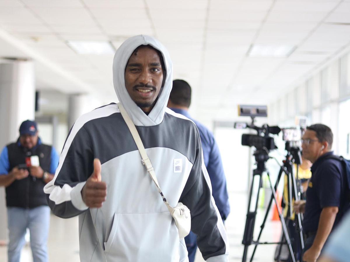 Bryan Róchez se pronuncia sobre el Honduras- México, ¿se ve titular?