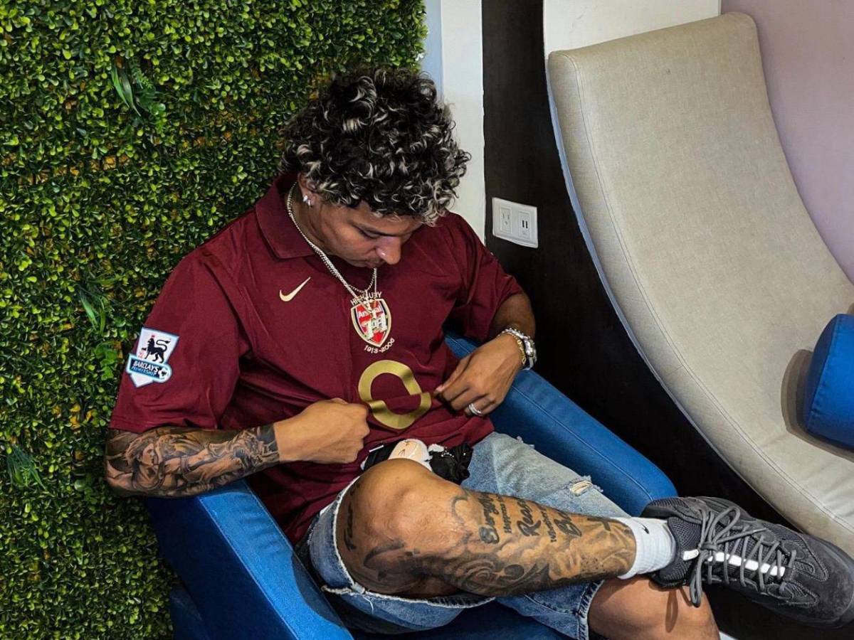 ¿El doble de Richard Ríos? Así es el preparador físico de los tiktokers hondureños