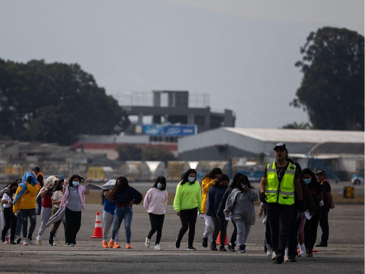 Congreso de Honduras aprueba beneficios fiscales para migrantes retornados