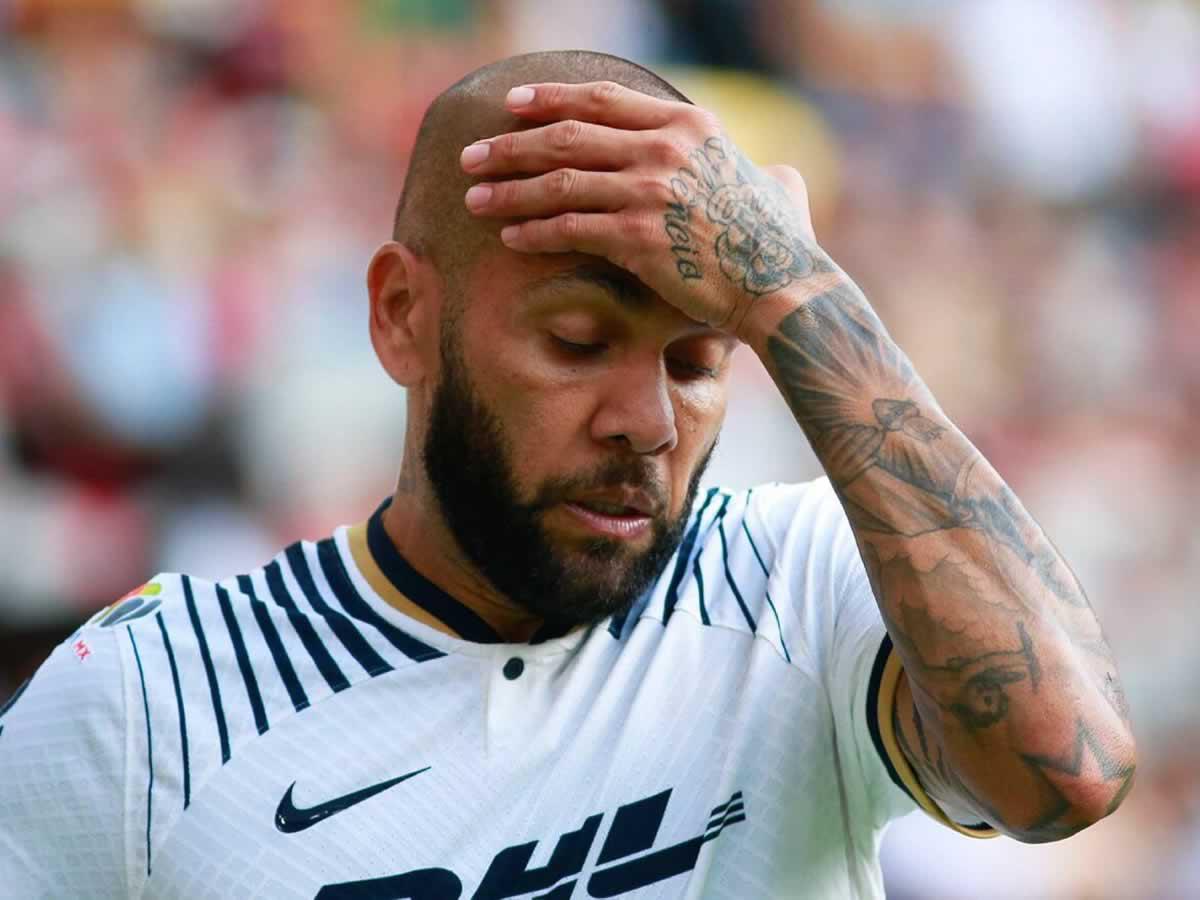 La reacción de Dani Alves tras el anuncio de ruptura de Joana Sanz