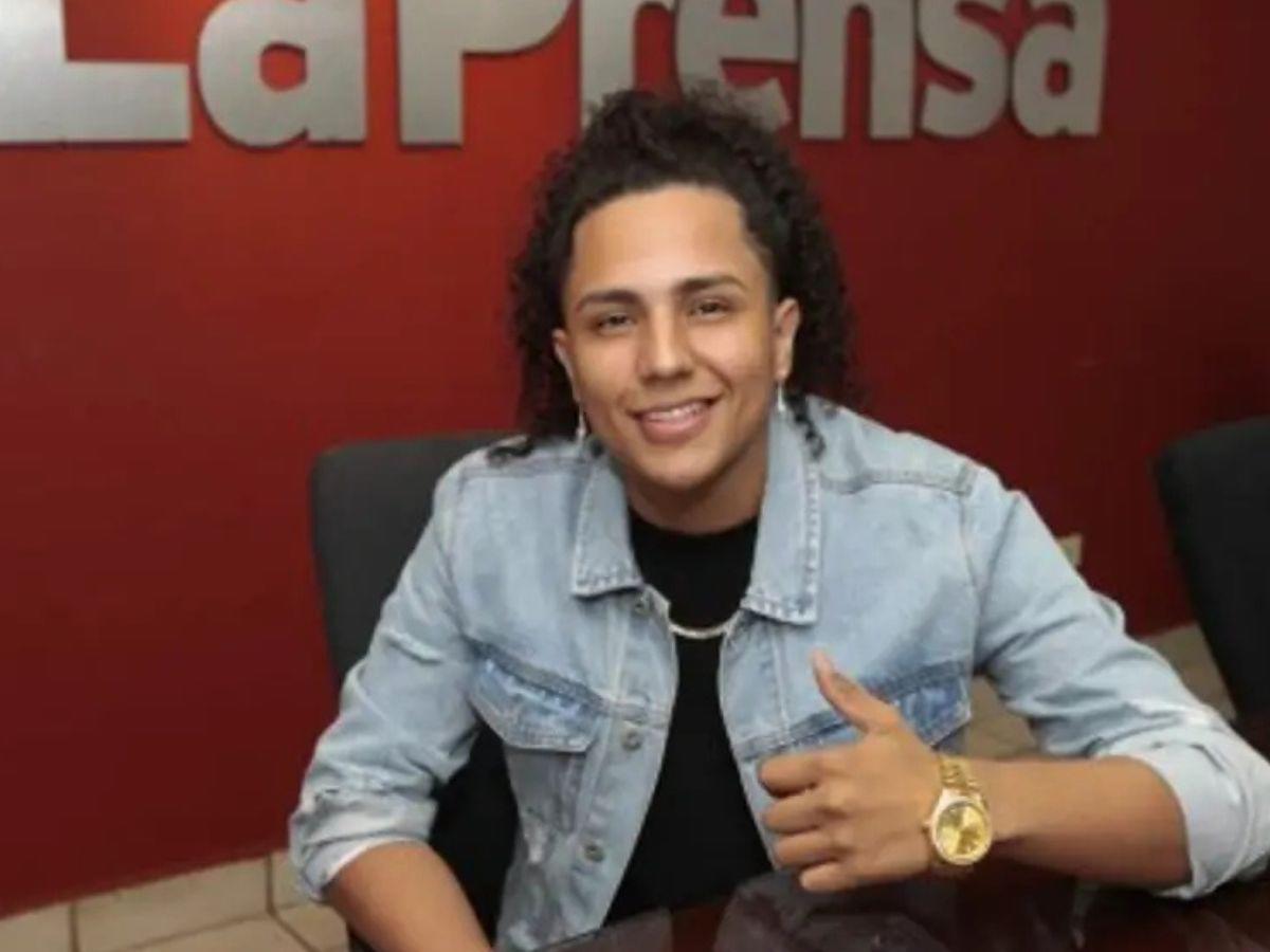 Davis Flow aparece y desmiente a Elsa Oseguera