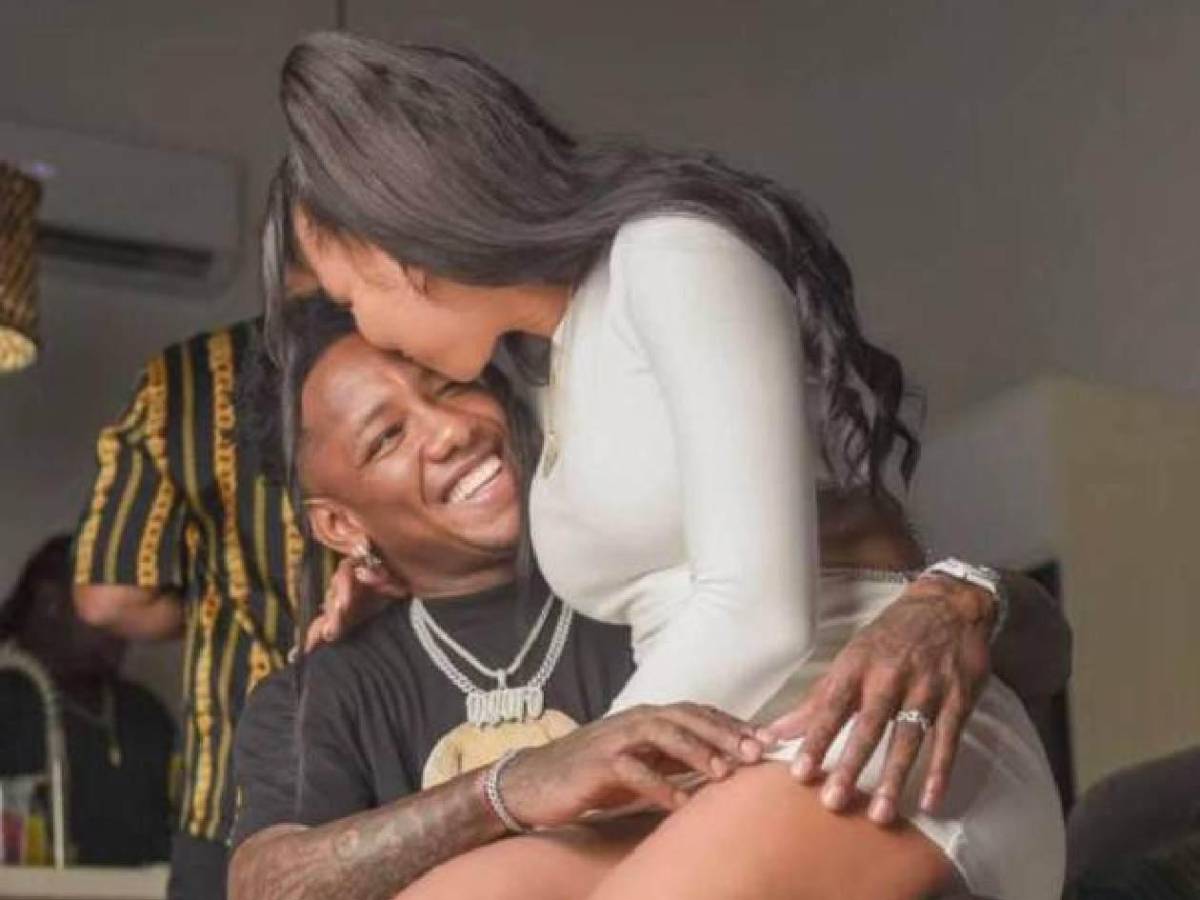 Romell Quioto sorprende a su bella novia con su último regalo; ¿costoso?