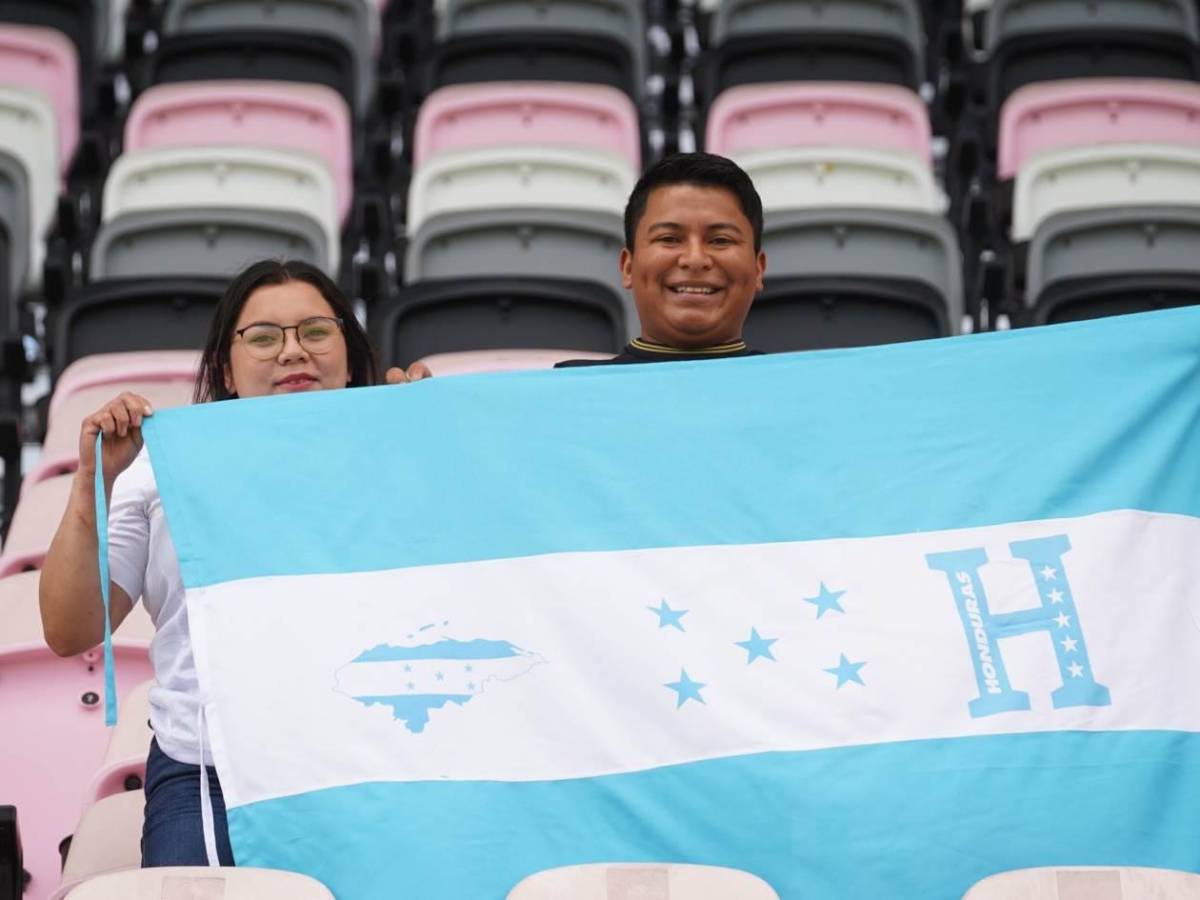 Carne asada y buen ambiente: Furor por Honduras vs Guatemala en Miami