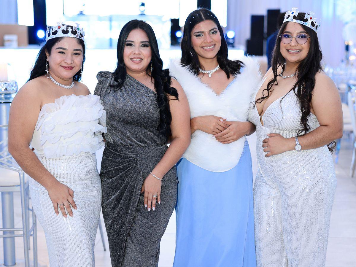 UTH y Grupo Inversa celebra su cena navideña con una noche inspirada en La Reina de Hielo y El Cazador