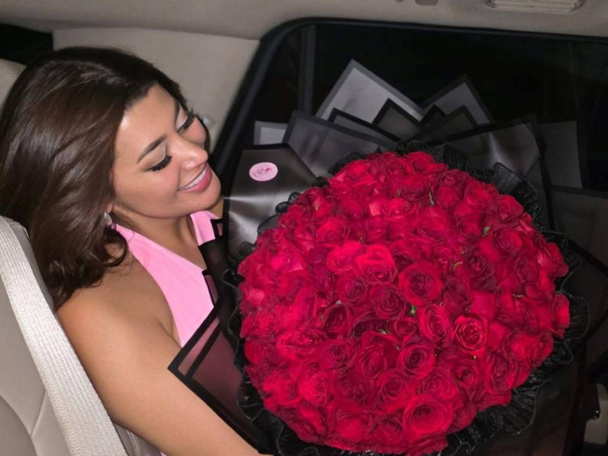 Ramo buchón y lujoso restaurante: así fue la cita de Milagro Flores y Supremo