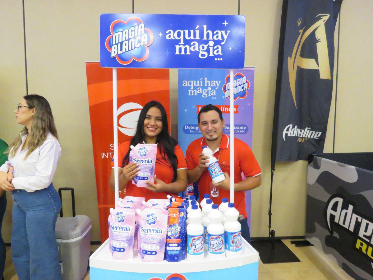 Supermercados La Colonia celebra la navidad anticipada sorteando tres camionetas en su nueva promoción