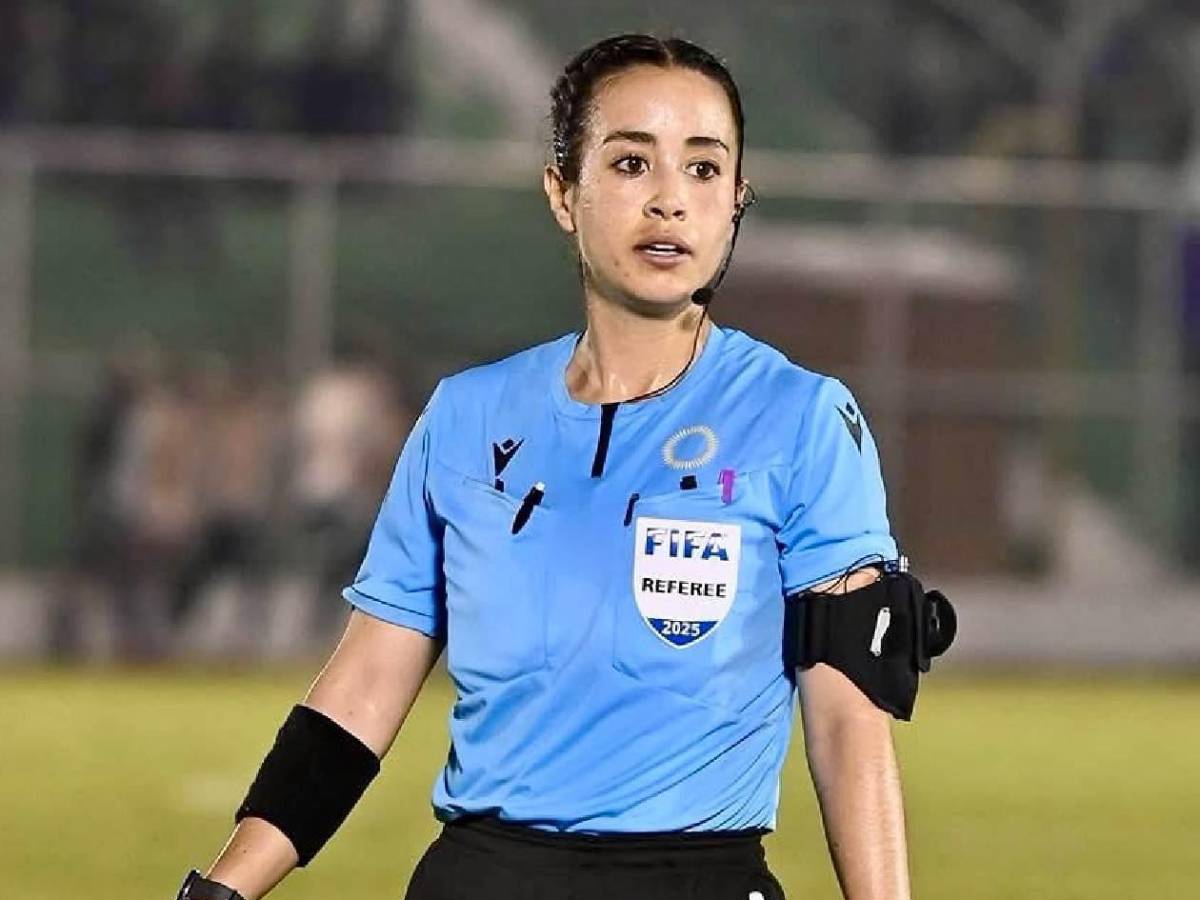 Árbitra mexicana recibió amenazas y expone fuertes chats; FIFA se pronuncia