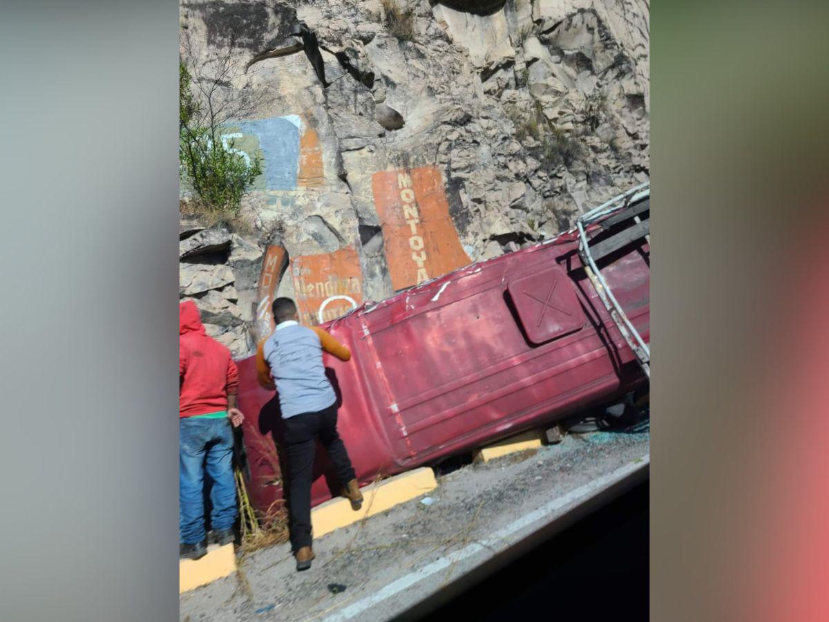Otra tragedia: cuatro muertos en accidente en carretera al sur