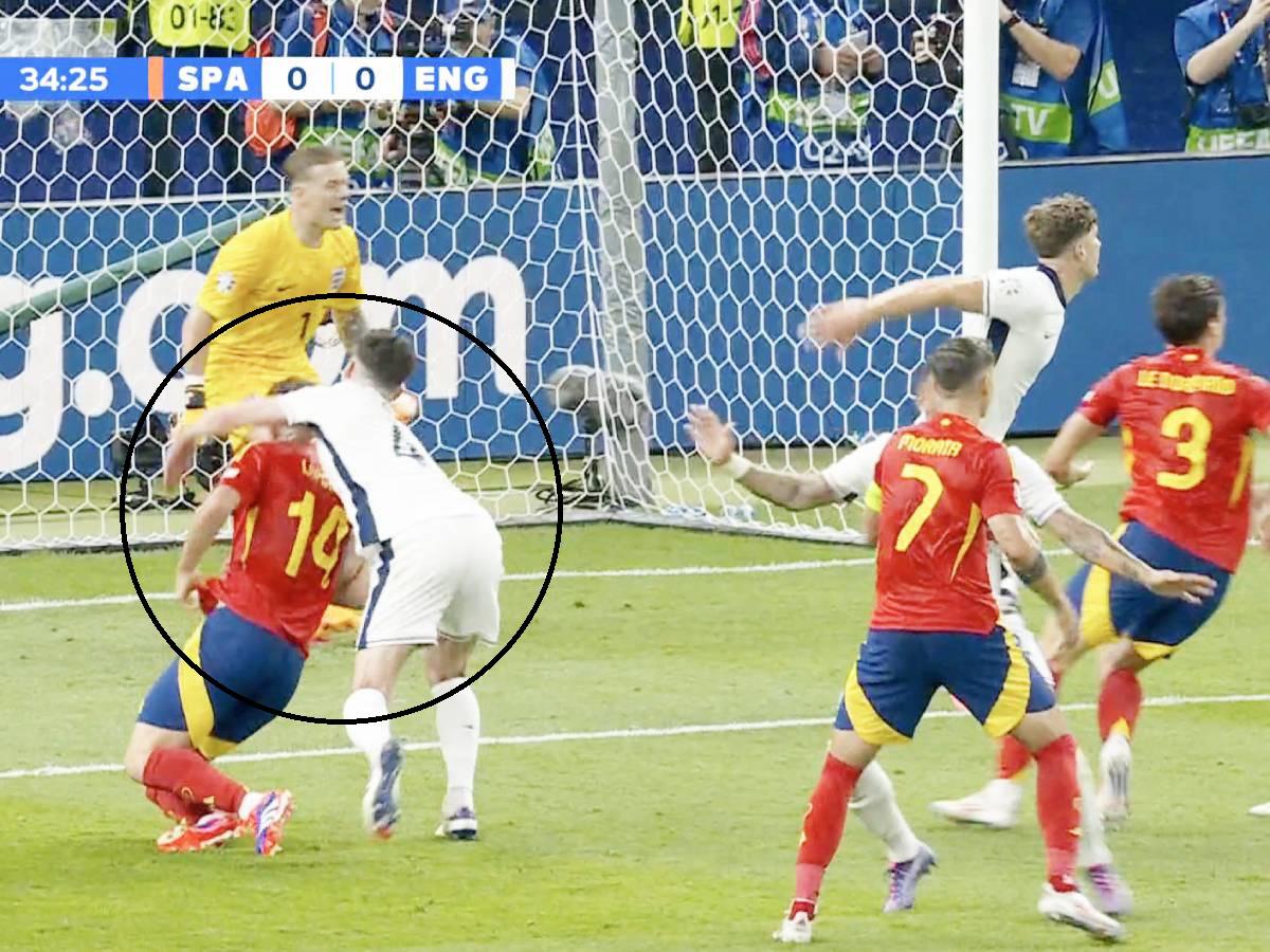 España y el polémico penal que no fue sancionado en la final de la Euro ante Inglaterra