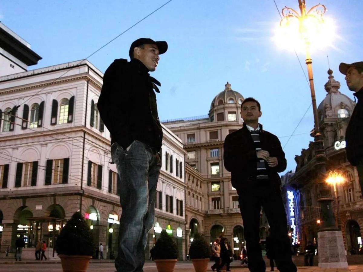 Así era la lujosa vida de 'Rambo' de León en Italia y su actualidad: autos, fortuna y extravagancias