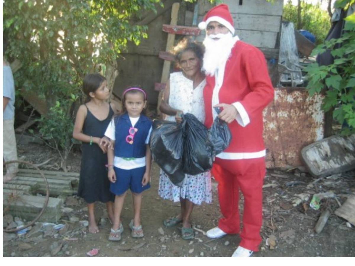 Fotos inéditas de Rambo de León y su vida de lujo en su 'prime' en Italia