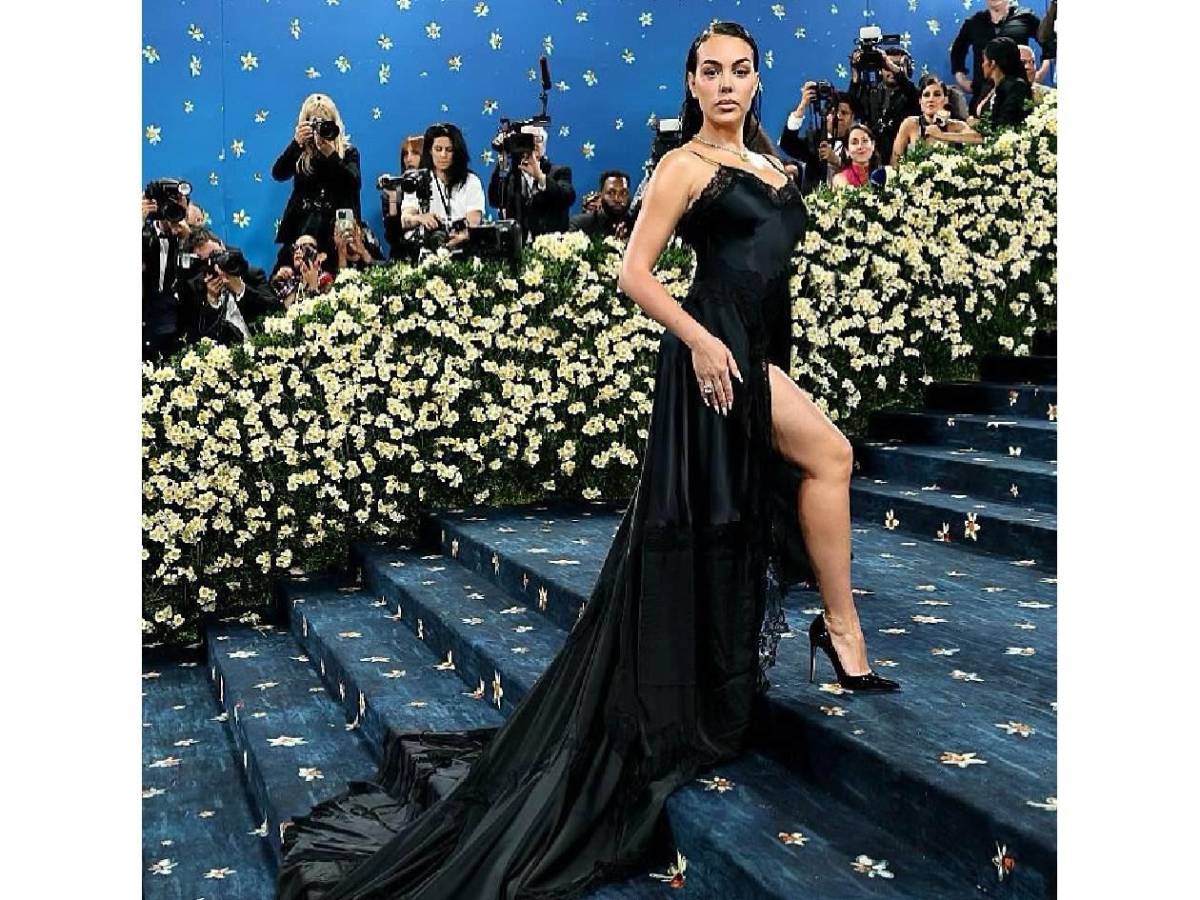 Georgina sorprendió en la Met Gala 2025; confiesa por qué Cristiano no la acompañó